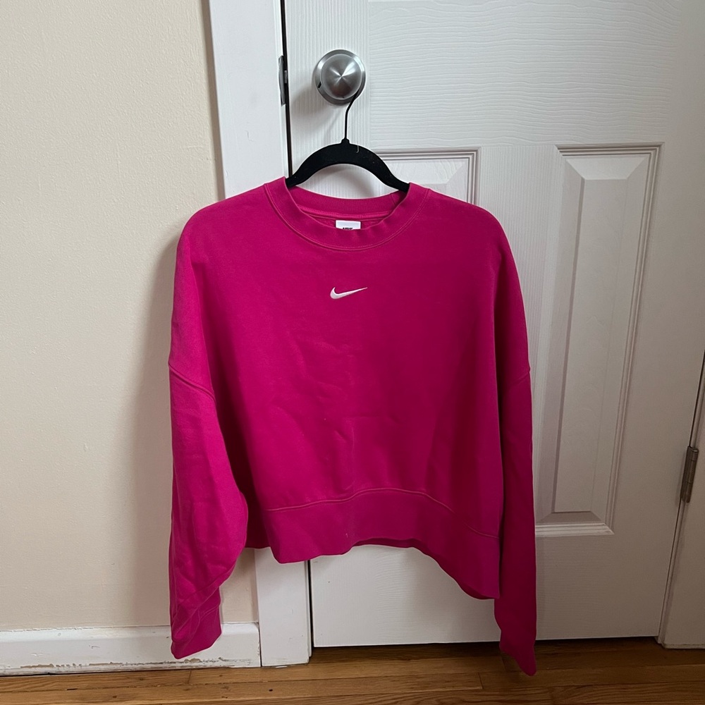 Nike sweatshirt